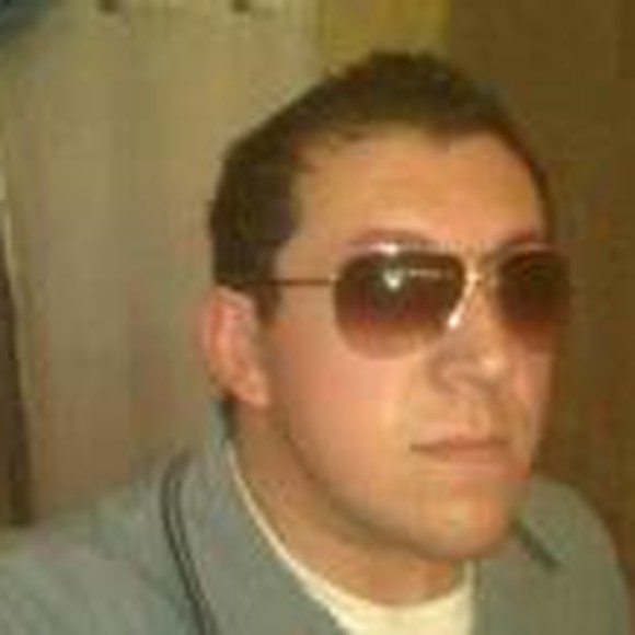 Profile picture of Omar523_198289101